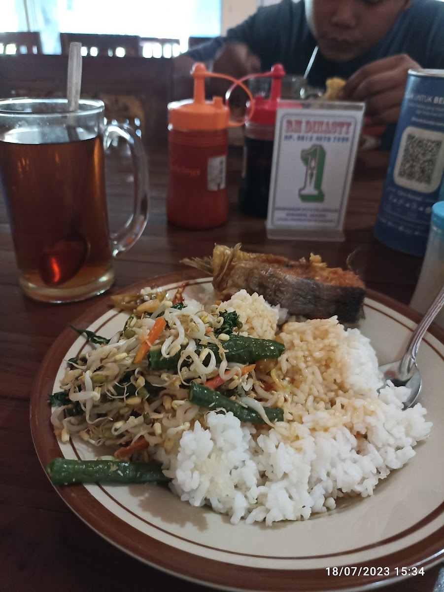 Dinasty Prasmanan Masakan Jawa Photo 3