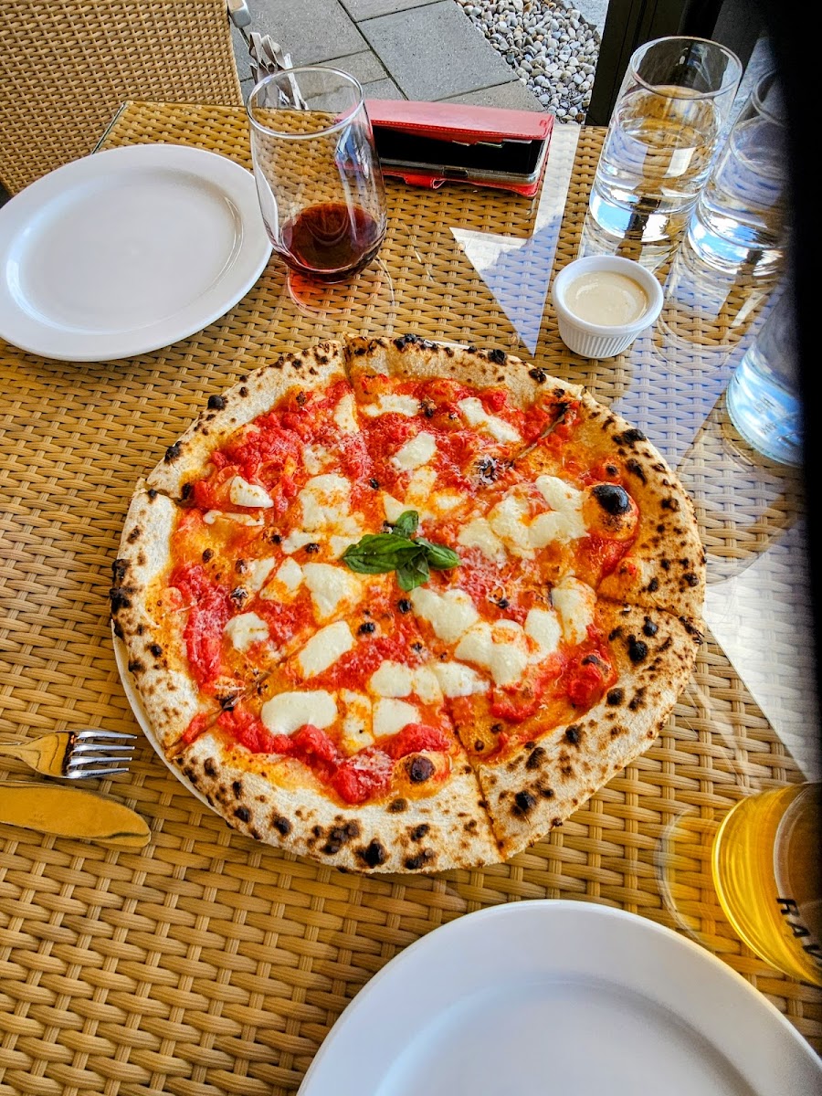 Four Mile Pizza Photo 5