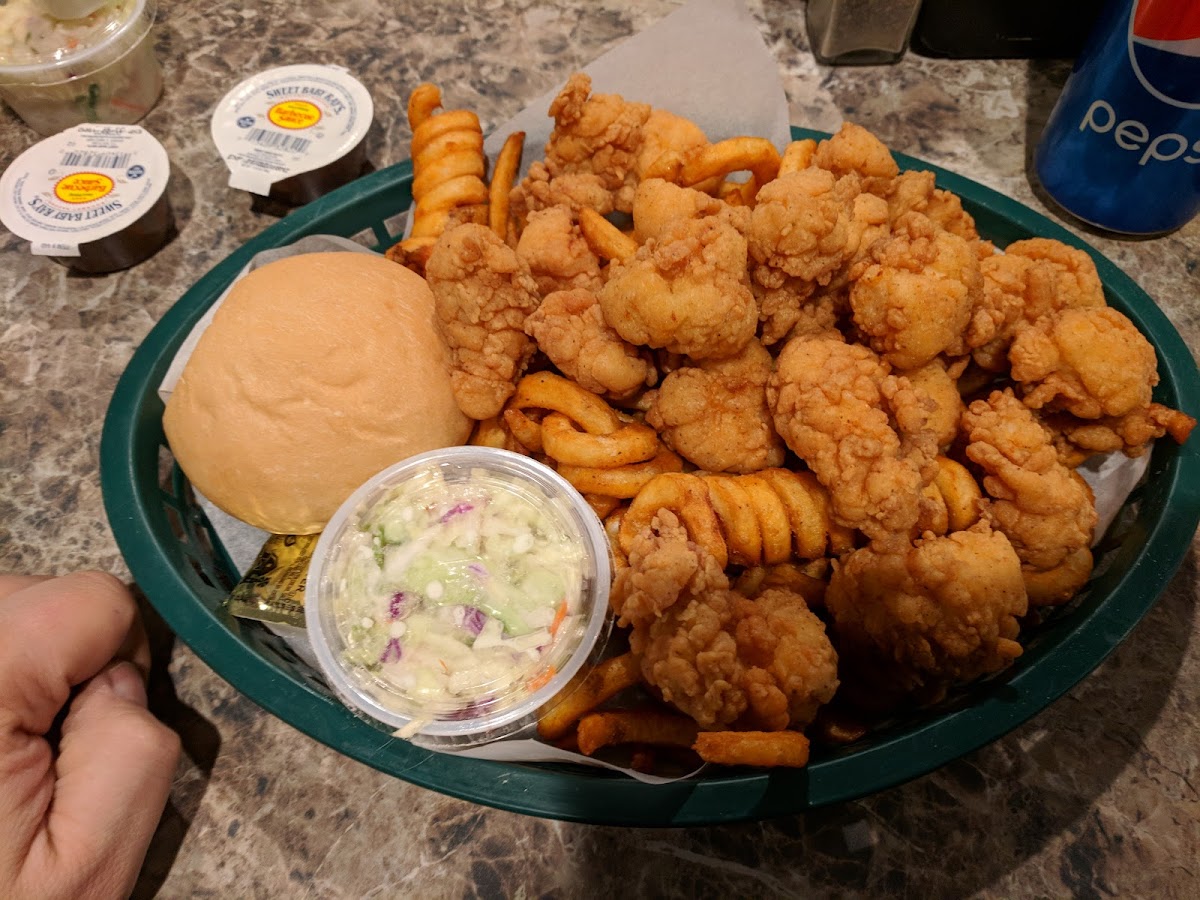 Rideout Market & Grill Photo 2