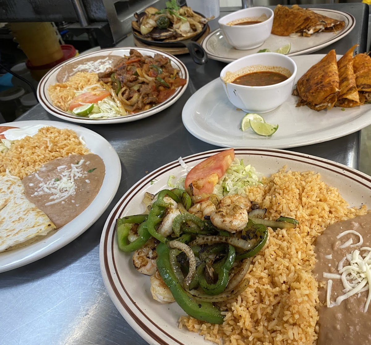 Los Chaparritos Restaurant #2 Photo 3
