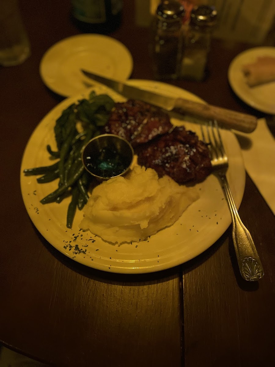 Grand Central Restaurant Photo 9