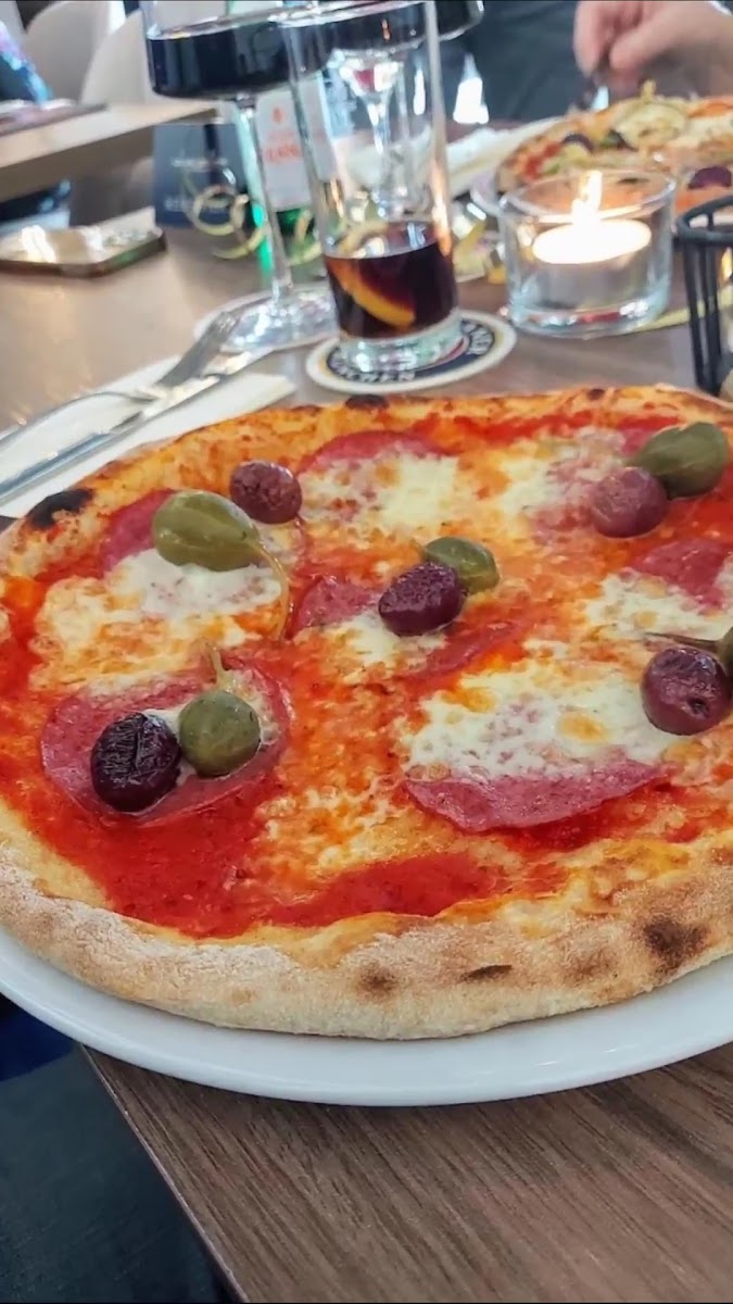 Ekoni Restaurant Pizzeria Eiscafe Photo 2