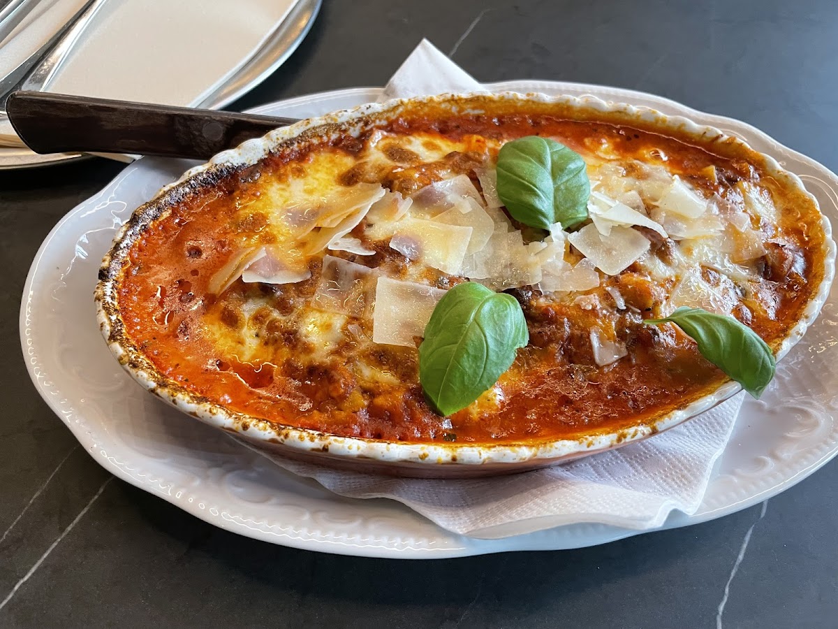 Ekoni Restaurant Pizzeria Eiscafe Photo 8