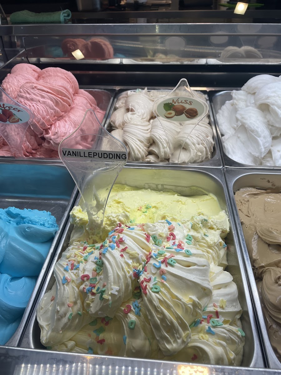 Eiscafé da Luca Photo 10