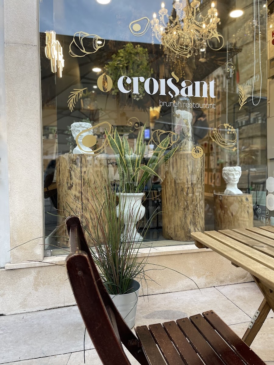 Kroisant - Brunch Restaurant