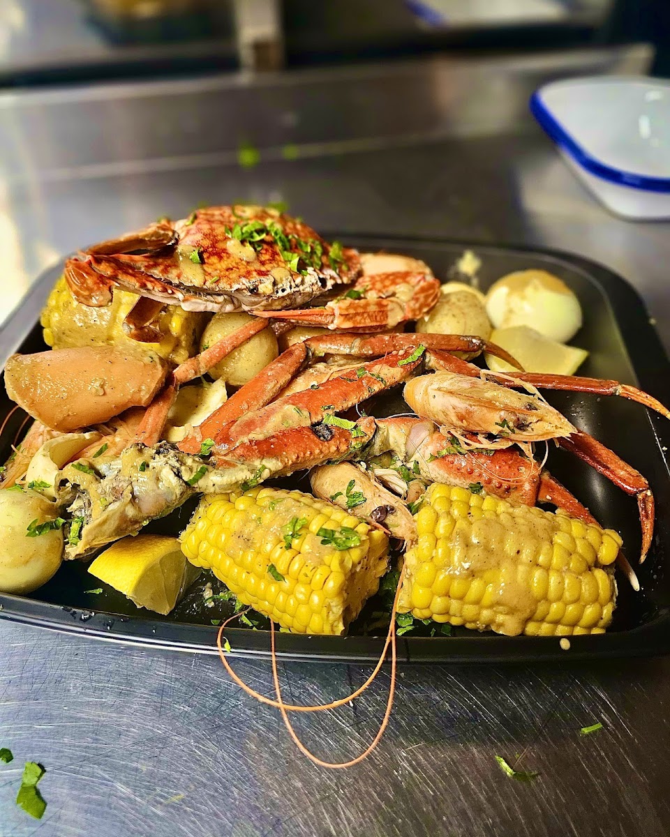 Alandco Seafood Boil Photo 7