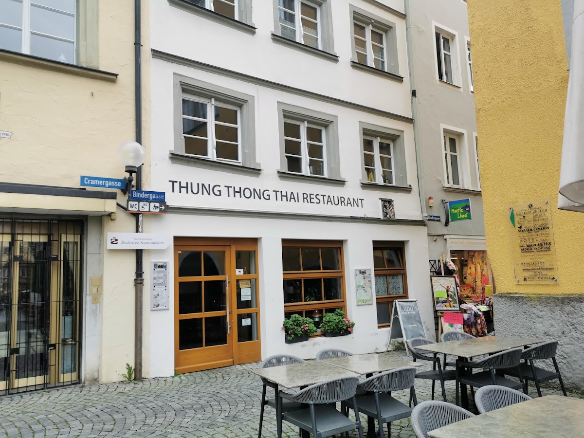 Thung Thong Thai Restaurant