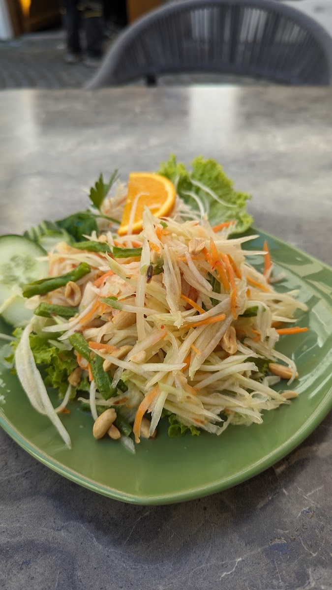 Thung Thong Thai Restaurant Photo 7