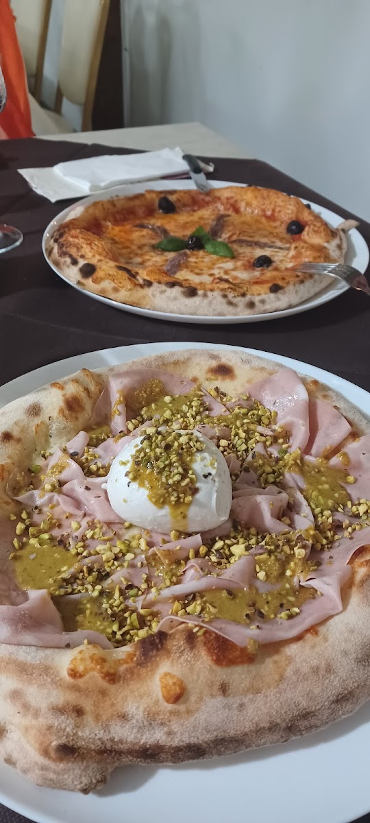 Pizzeria Braceria Pachino Photo 10
