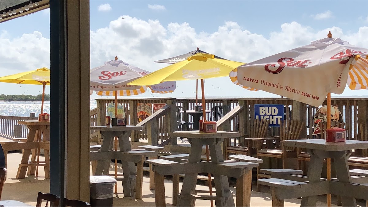 Stingaree Restaurant & Marina