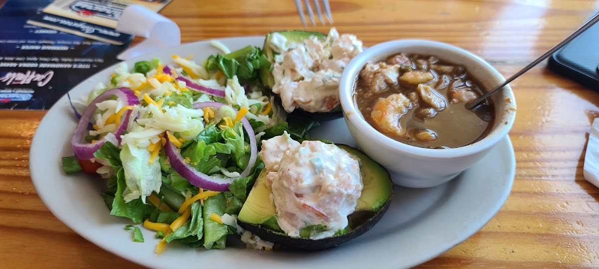 Stingaree Restaurant & Marina Photo 10