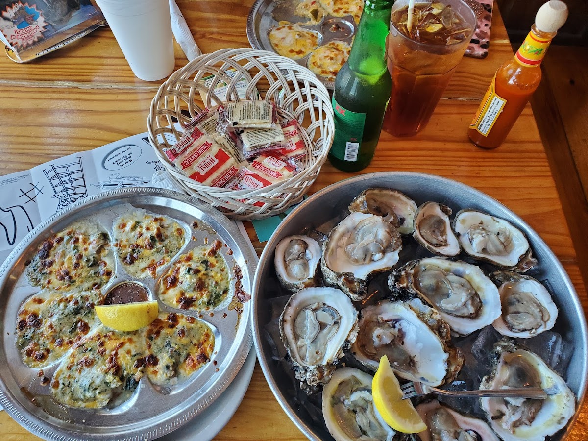 Stingaree Restaurant & Marina Photo 6