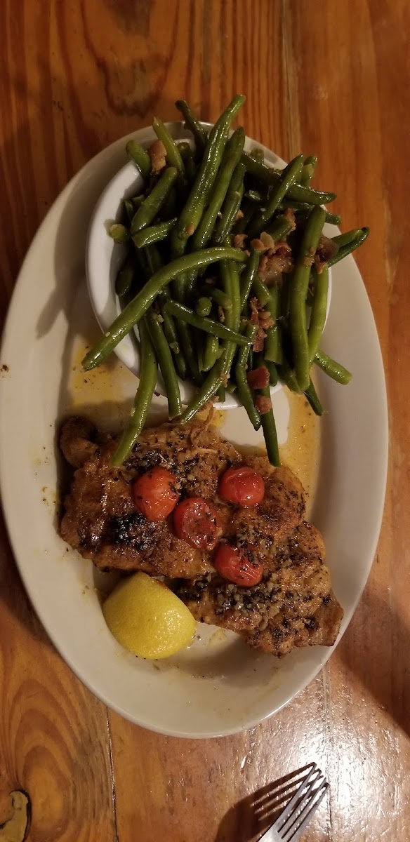 Stingaree Restaurant & Marina Photo 8