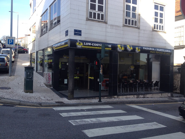 Padaria/Pastelaria 'Low-Cost'