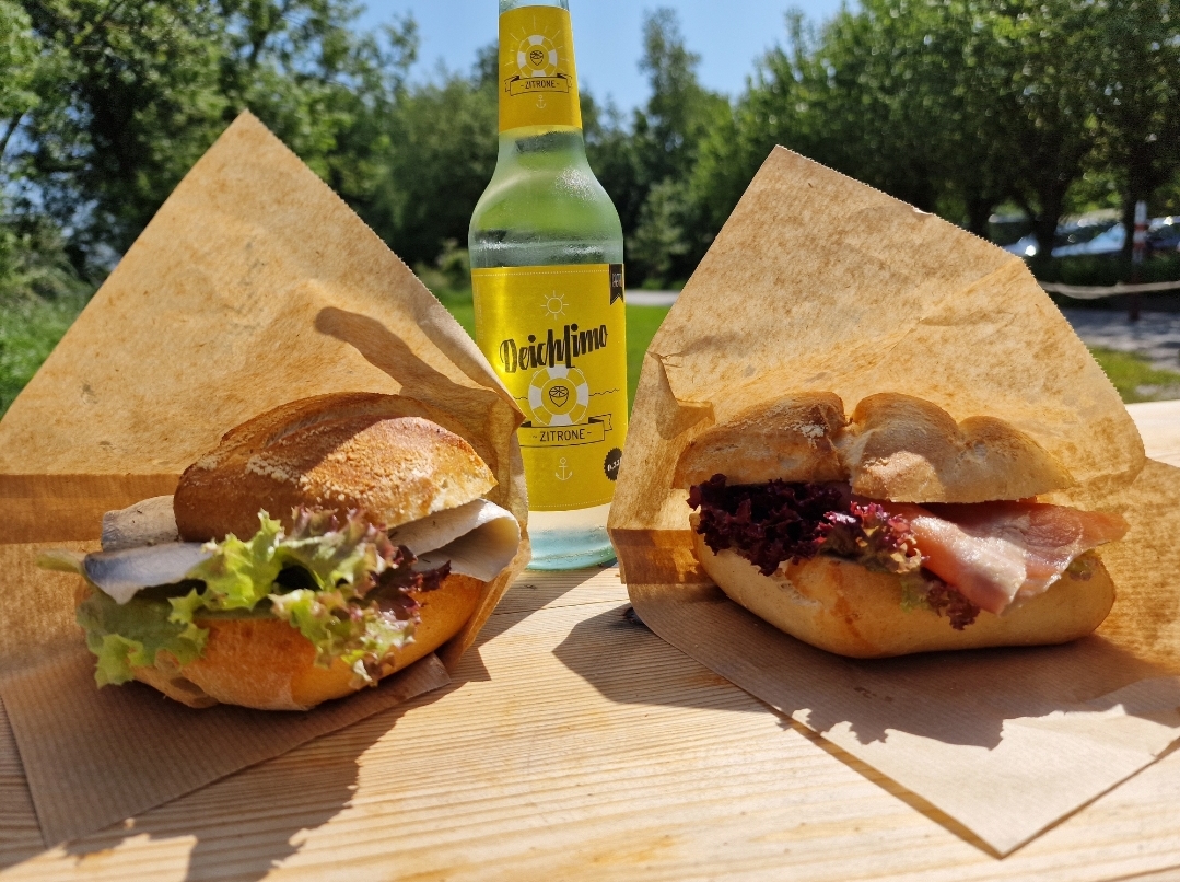 Captain Tommy’s Fischbrötchen Photo 7