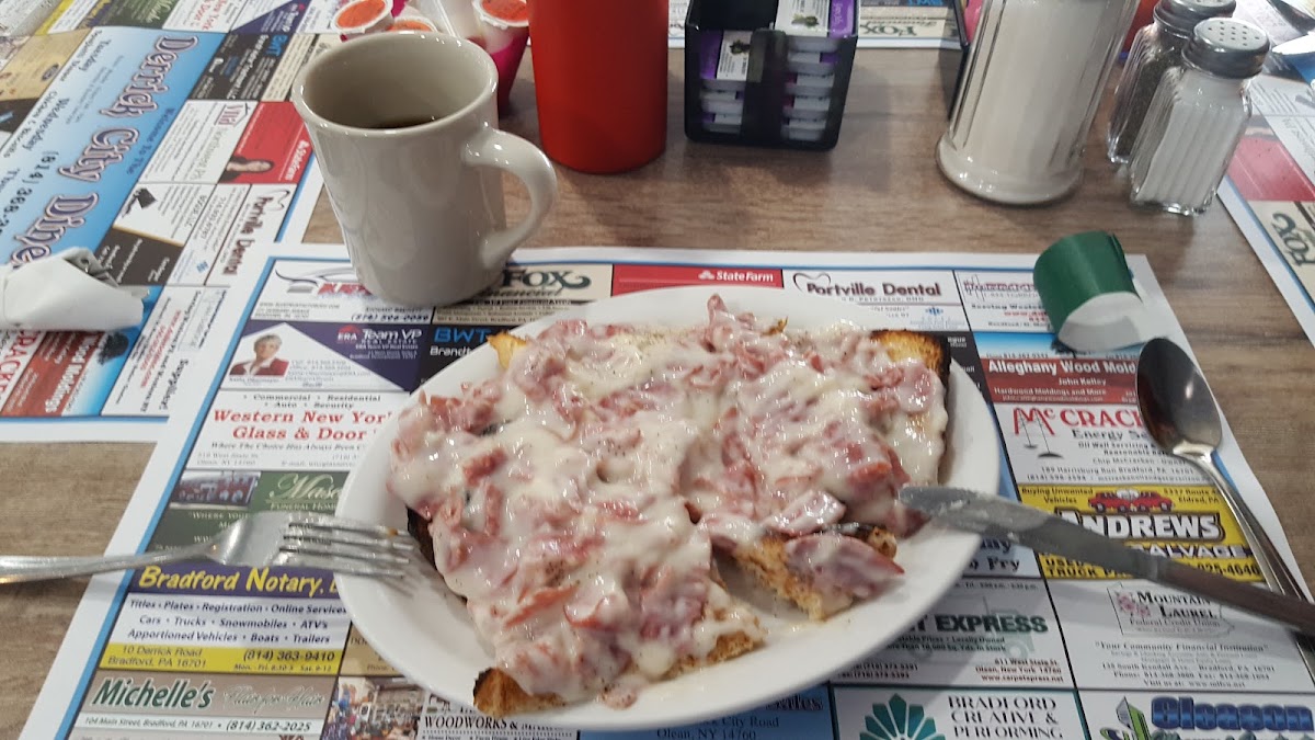 Derrick City Diner Photo 6