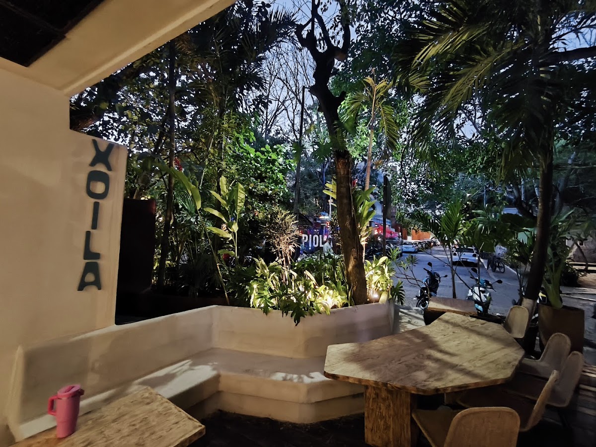 Xoila - Comedor de Fuego