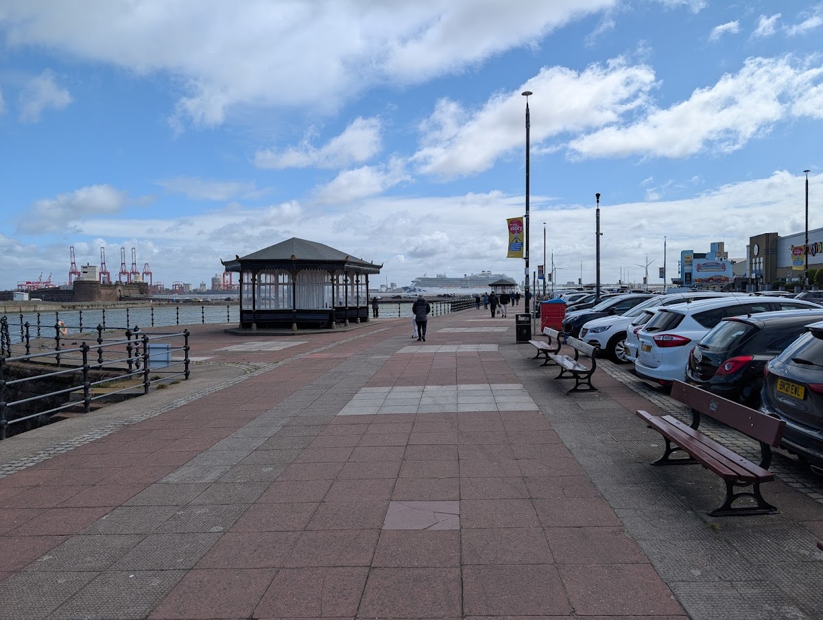 The Seaside Cafe Photo 4