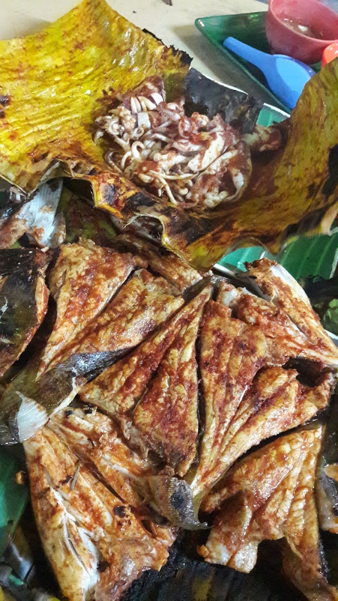 Medan Ikan Bakar Hilir Perak Photo 8