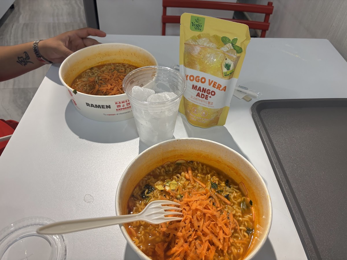 Ramen Express Photo 3