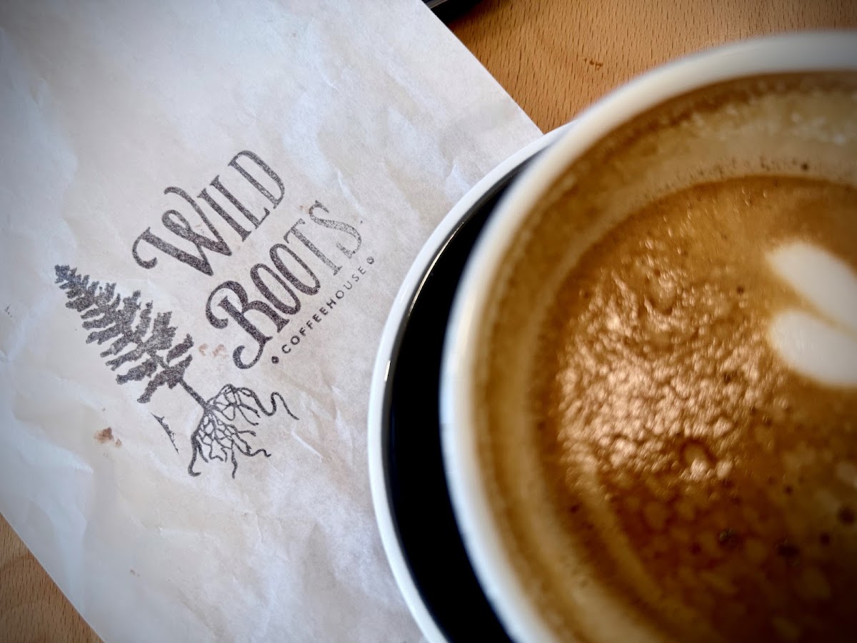 WildRoots Coffeehouse Photo 4