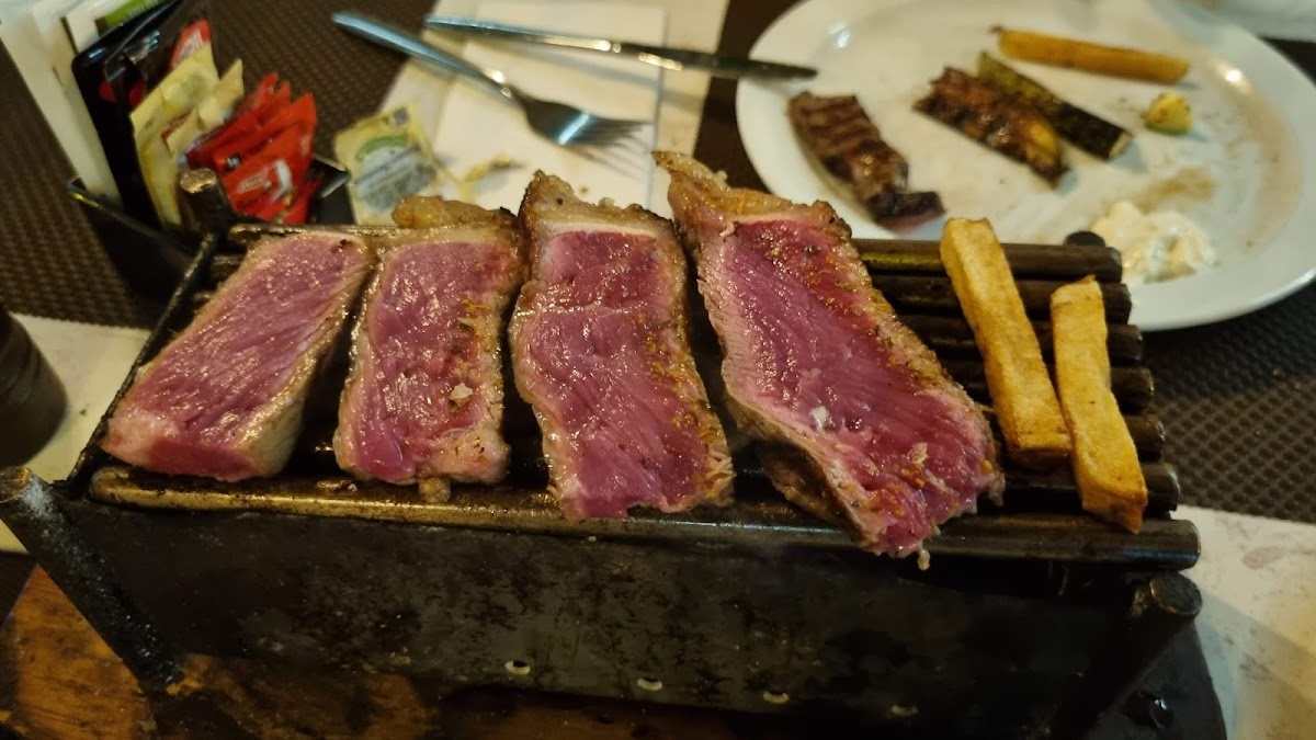 Aberdeen Steak-House Photo 6