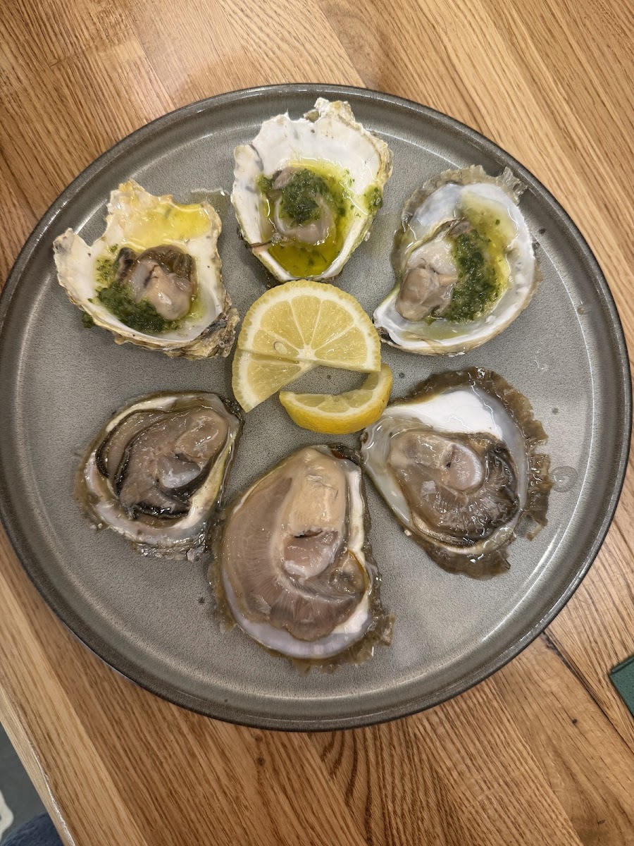 Edulis oyster bar Photo 4