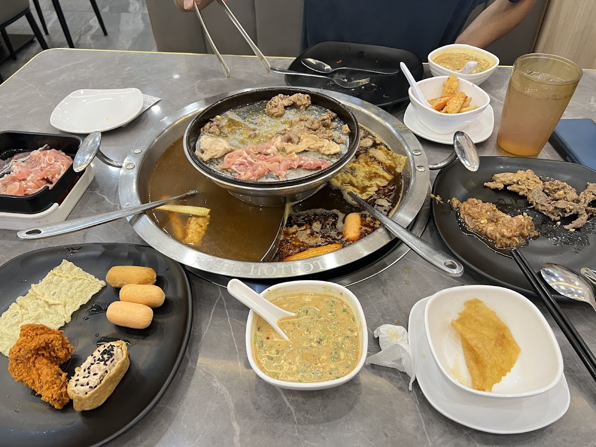 Nabe Hotpot & Sukiyaki (Aeon Shah Alam) Photo 8