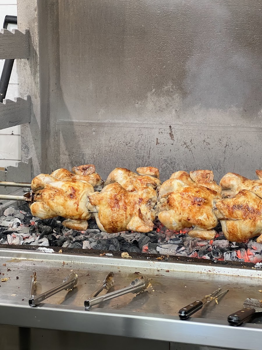 Woodend Charcoal Chicken & Gyros Bar Photo 6