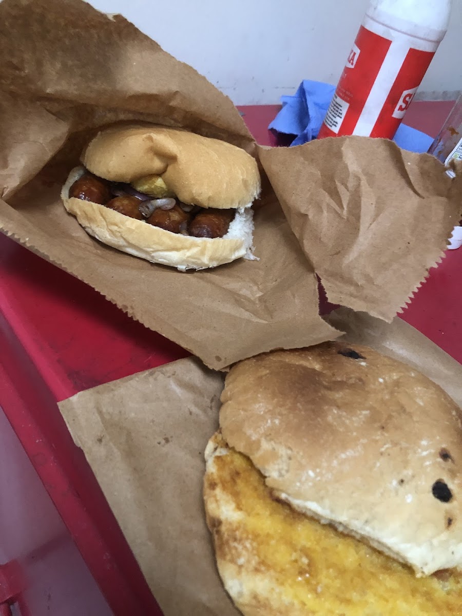 Oasis Sandwiches & Snacks Photo 2