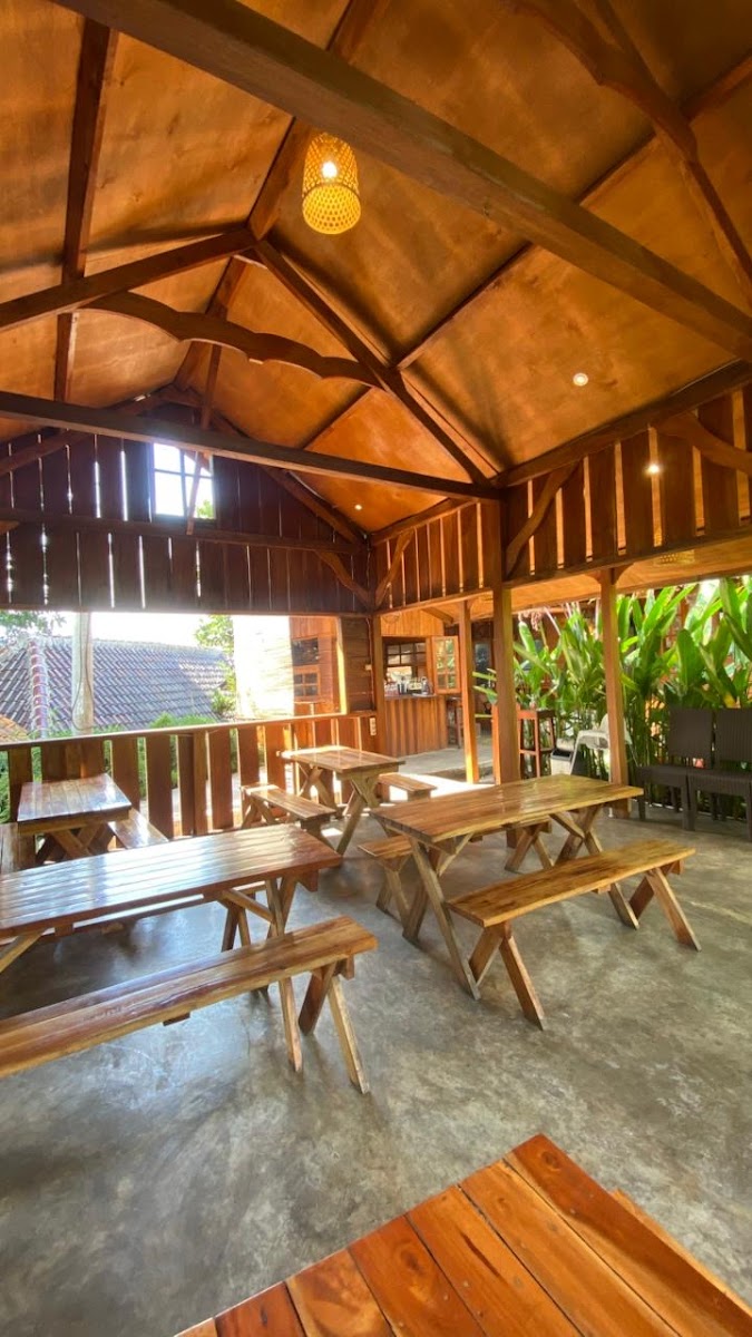 Imah Kayu Jatinangor Photo 3