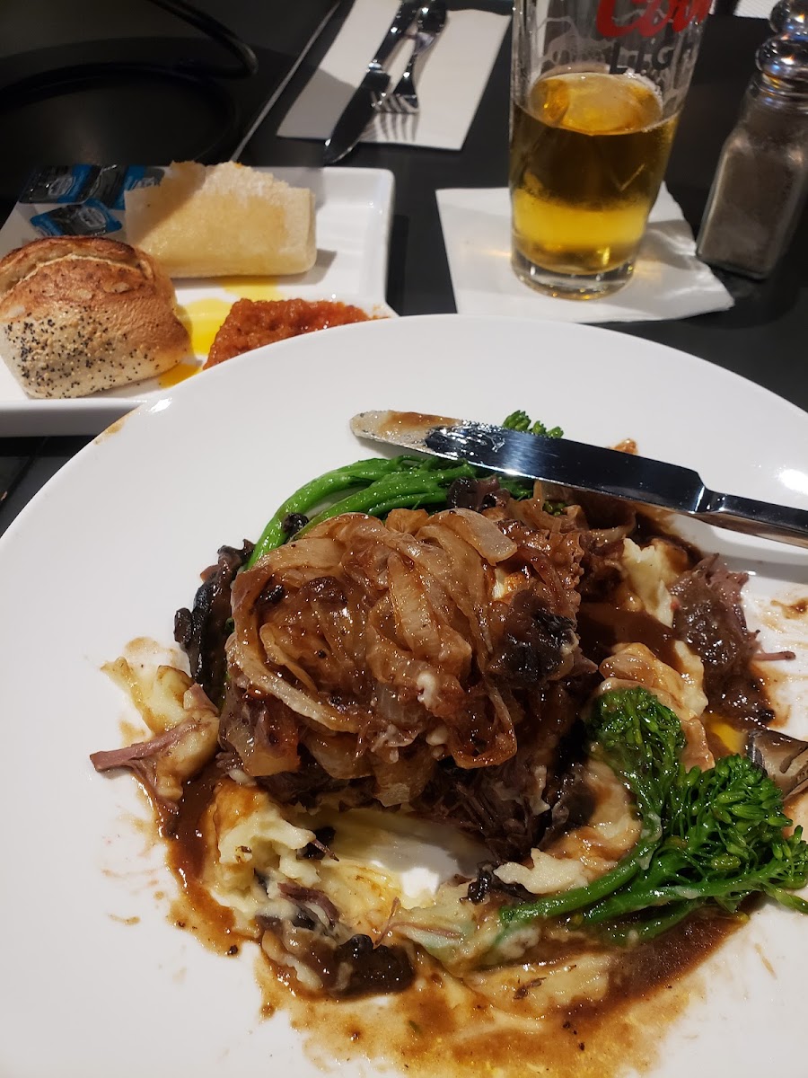 Market Street Bar & Grill Photo 6