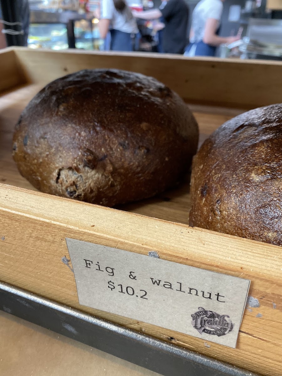 Uraidla Republic Cafe, Bakery & Brewery Photo 9