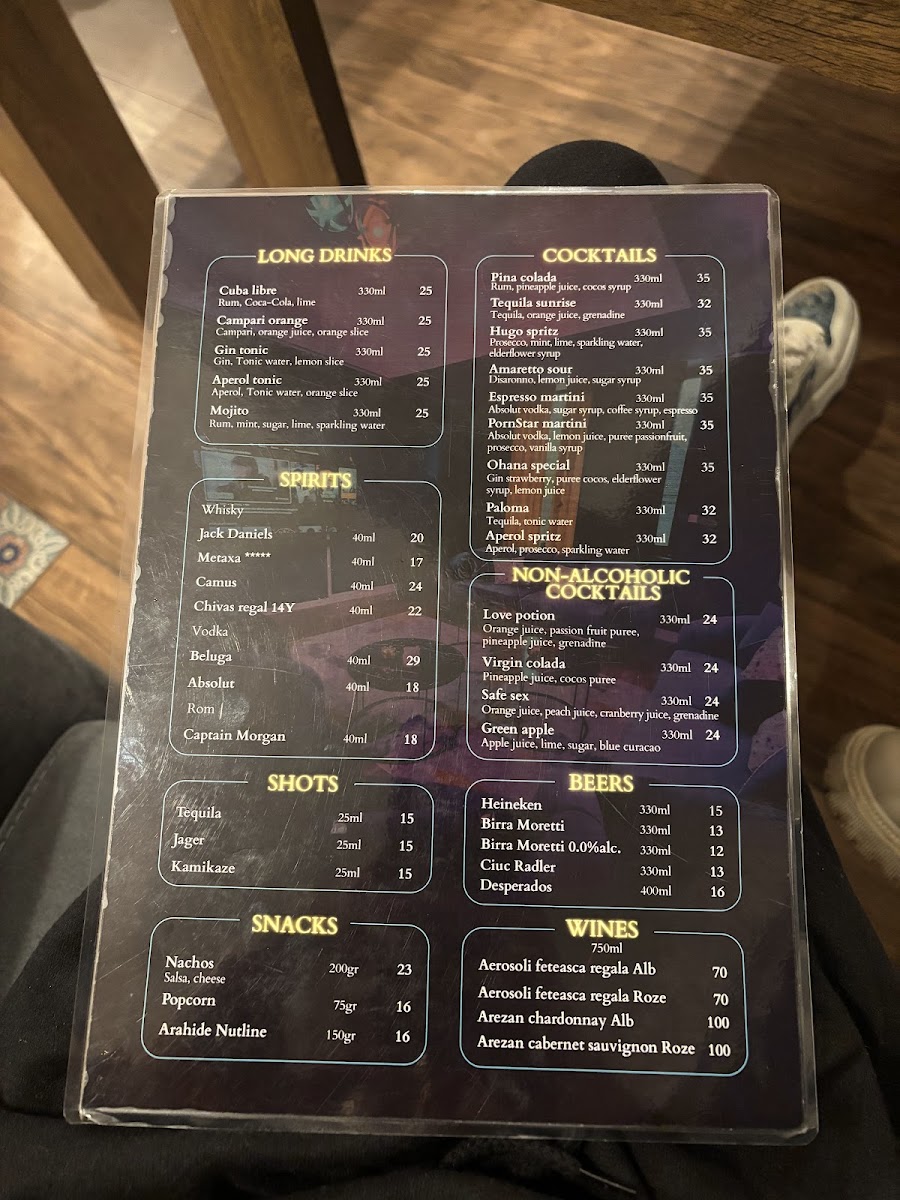 Ohana Pub Photo Menu 1