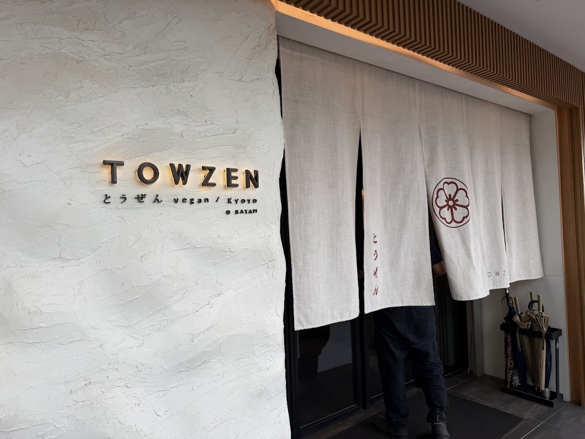 Towzen - Batam