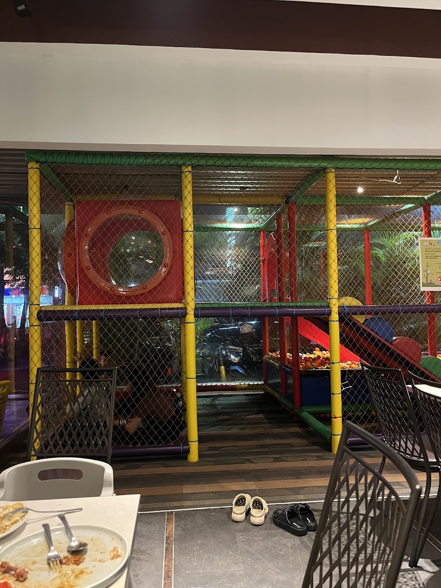 Tamani Kafe Photo 4