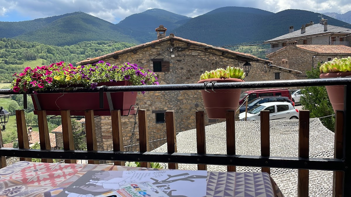 Restaurant Cal Tupinet de Montellà Photo 3