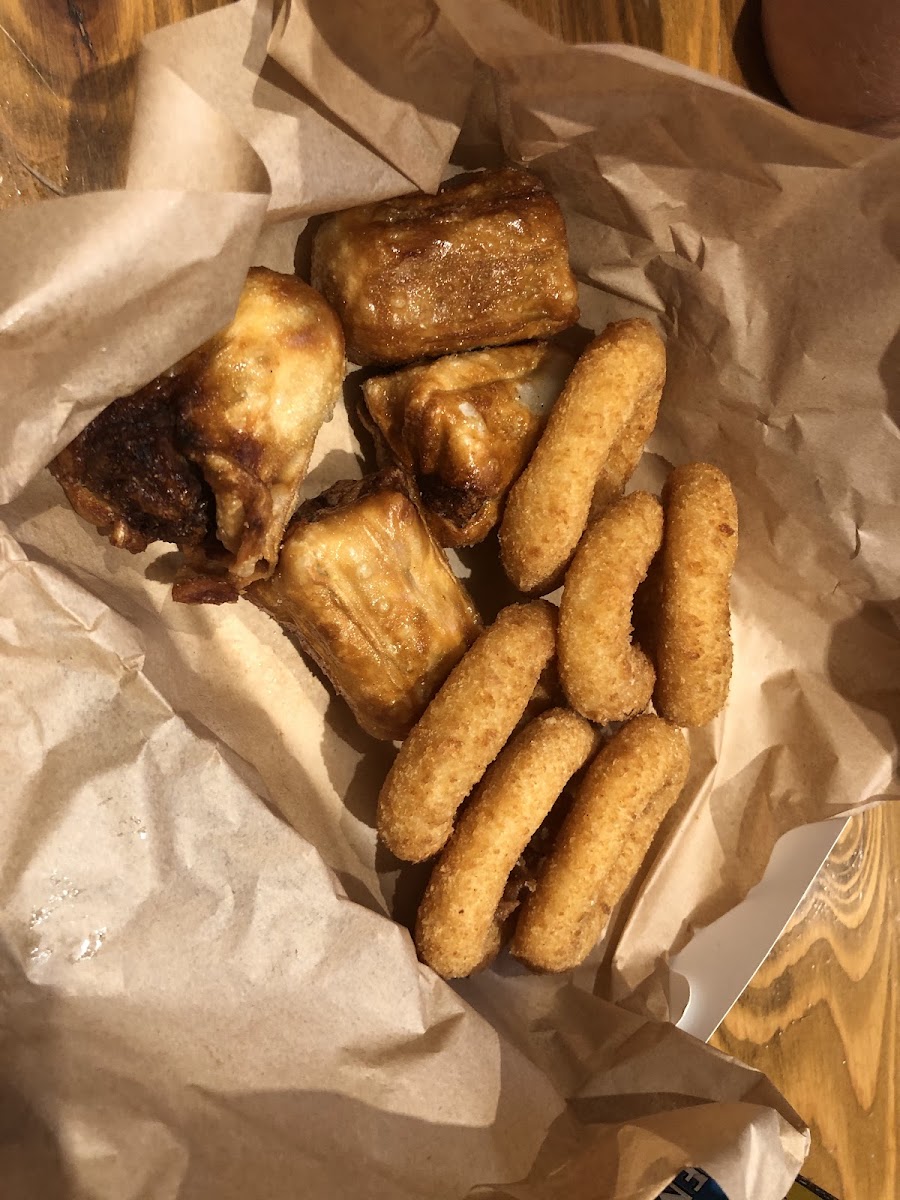 The Golden Horseshoe Fish and Chips Photo 5