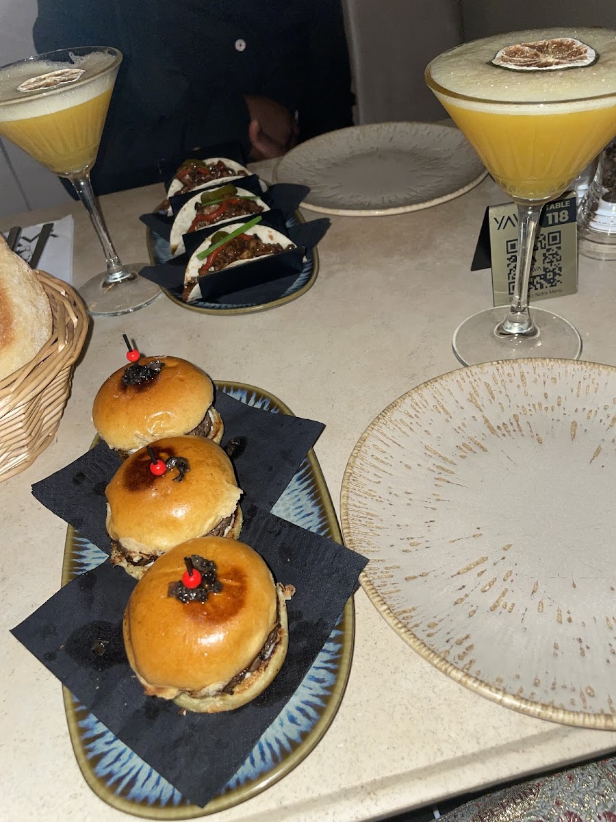 Yava Paris Restaurant Photo 7