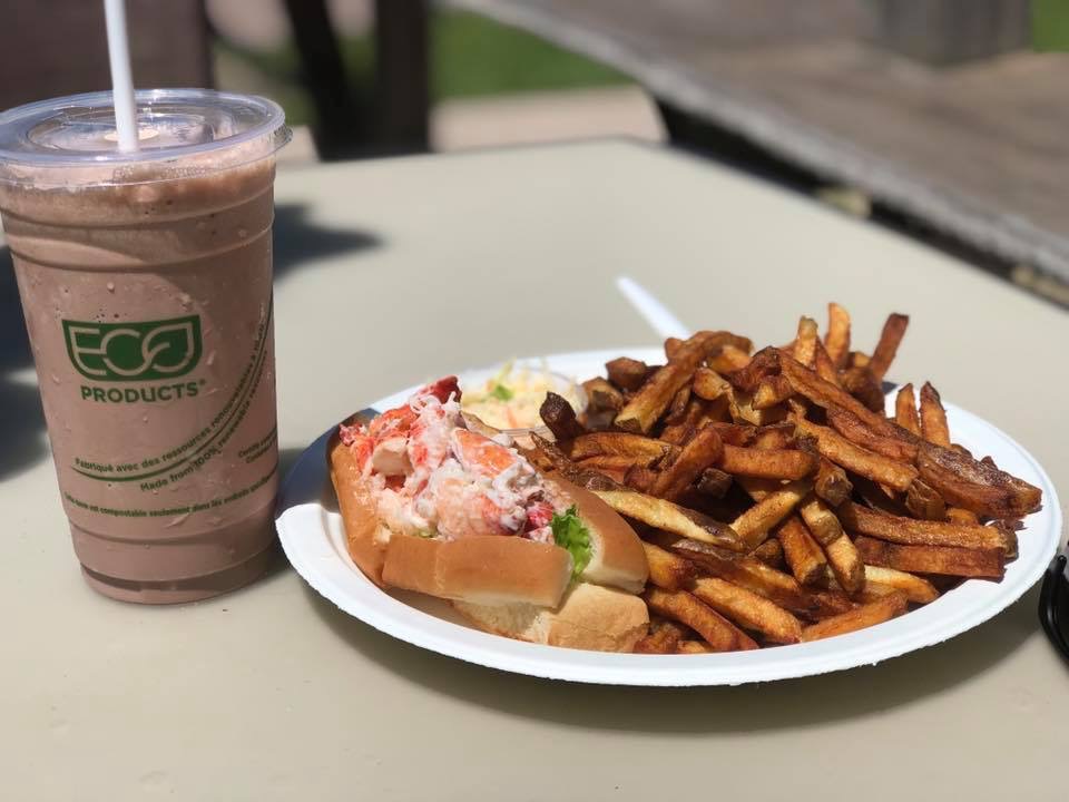 Village Square Takeout Photo 8