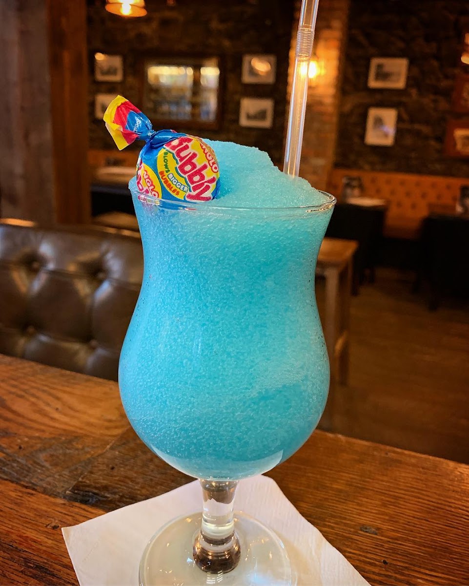 The Smoking Monkey Bar & Grill Photo 6