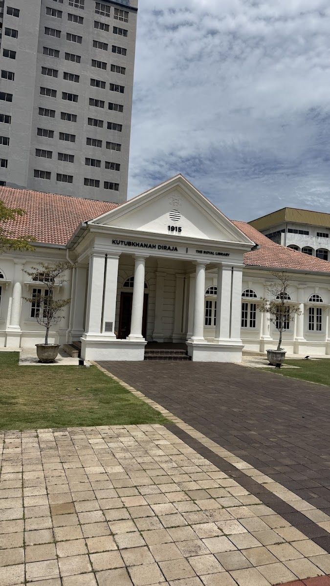 LUTH Cafe Photo 5