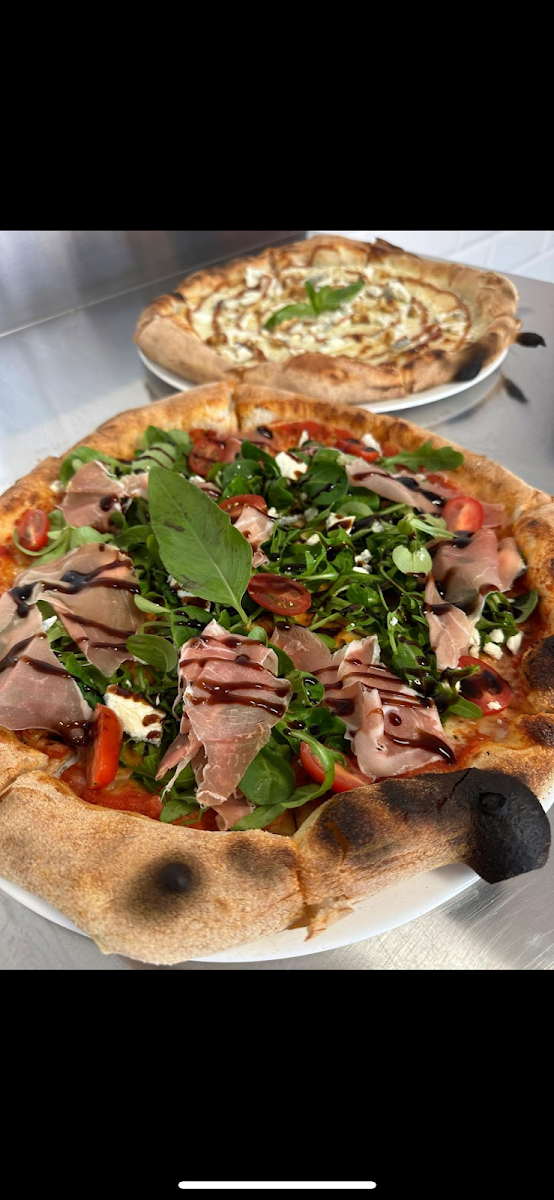 GD PIZZA