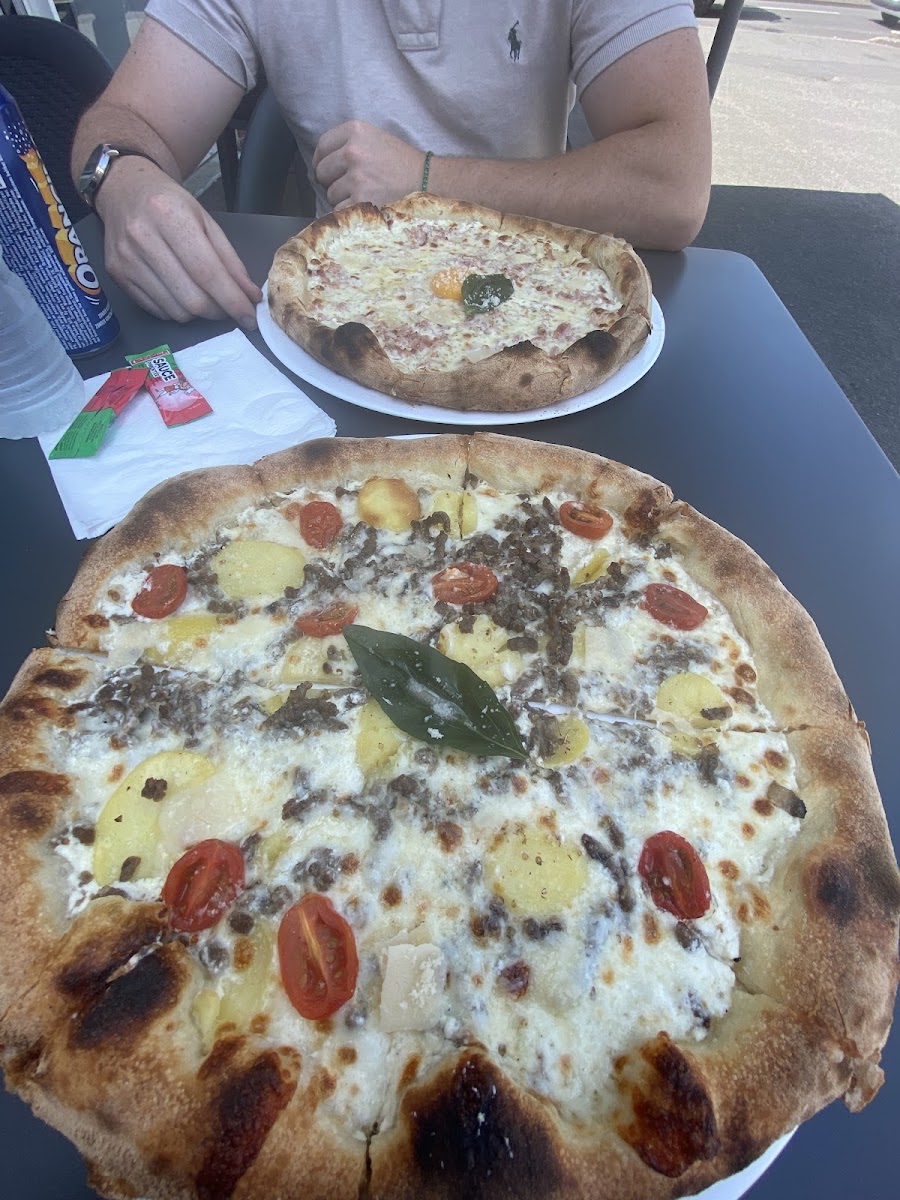 GD PIZZA Photo 4
