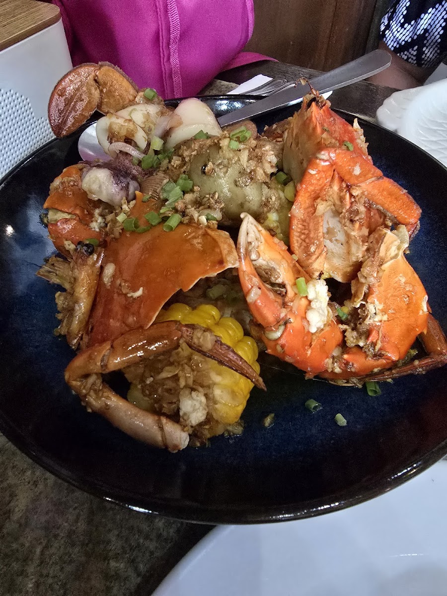 The Red Crab - Tomas Morato Photo 4