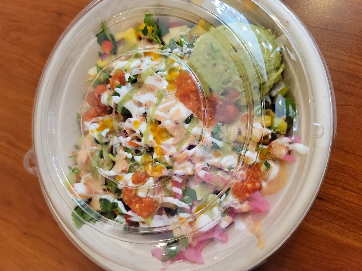 Mucho Burrito Fresh Mexican Grill Photo 5
