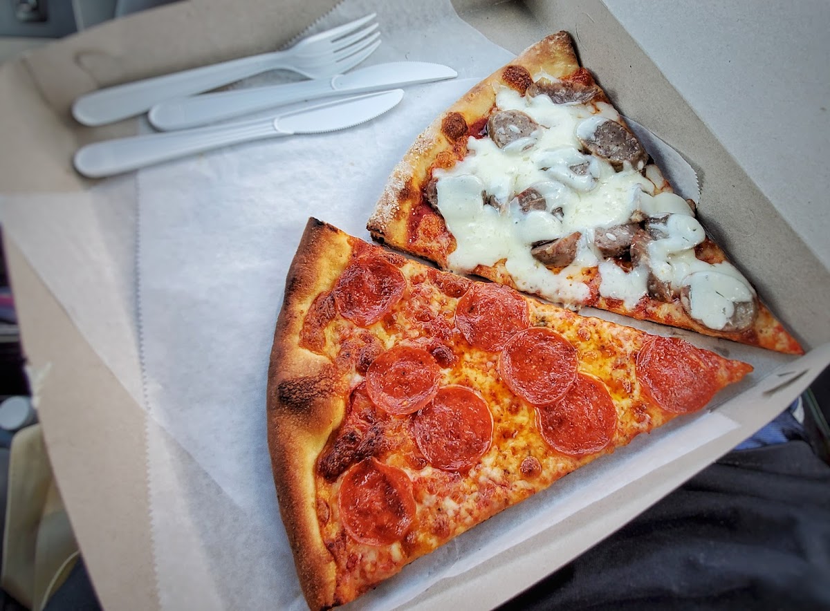 Alessio Pizzeria Photo 7
