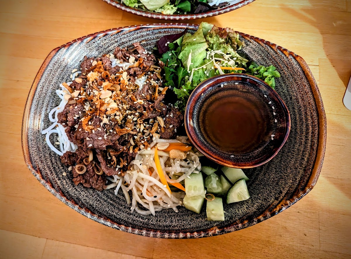 Cơm Tấm - Asian Dining & Sushi Lounge Photo 7