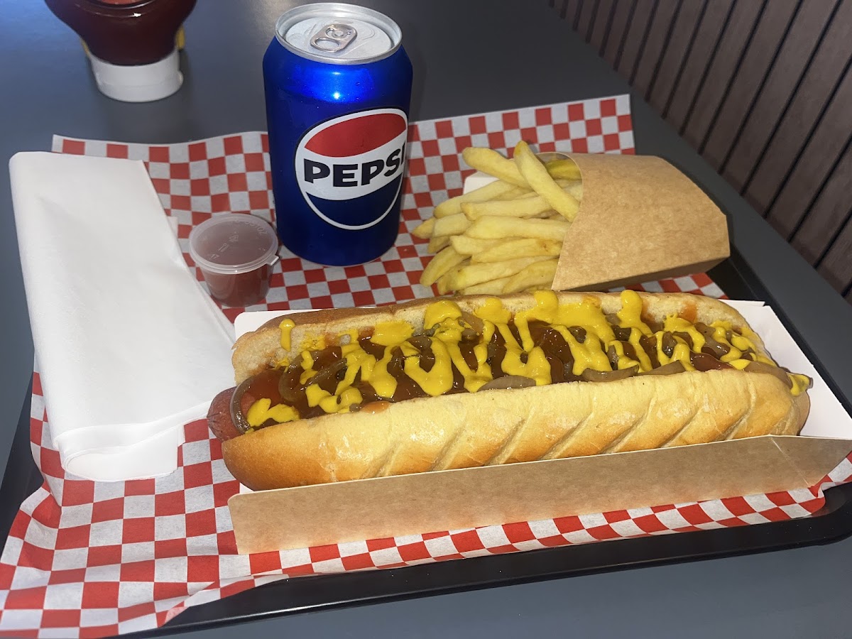 Hotdog Haus Photo 6