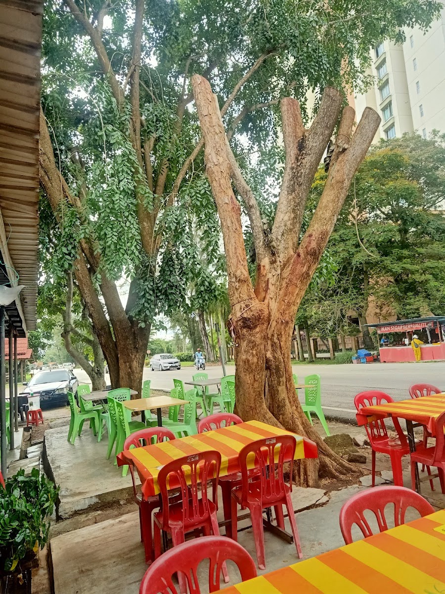 Asam Pedas Kak Seni